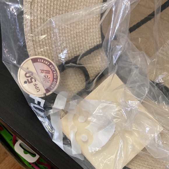 Furtalk for hat. Color beige - Picture 4 of 5